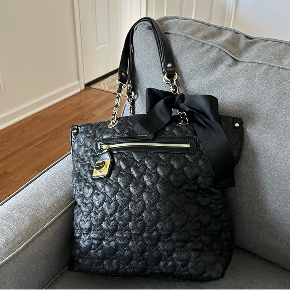 Betsey Johnson Handbags - *SALE* Betsey Johnson Black Hearts Bag